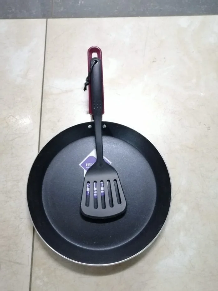 Non-stick aluminum chapati/roti/parantha pan 28cm - Image 2