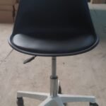 kitchen counter stool with wheels