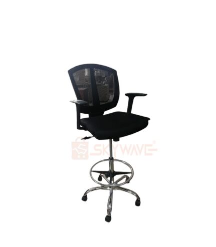 SWIVEL BAR STOOL