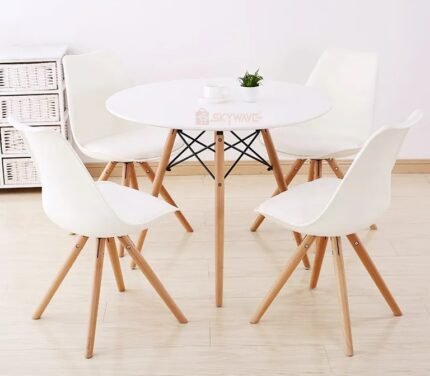 4 set dinning aemes chairs
