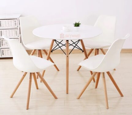 4 set dinning aemes chairs