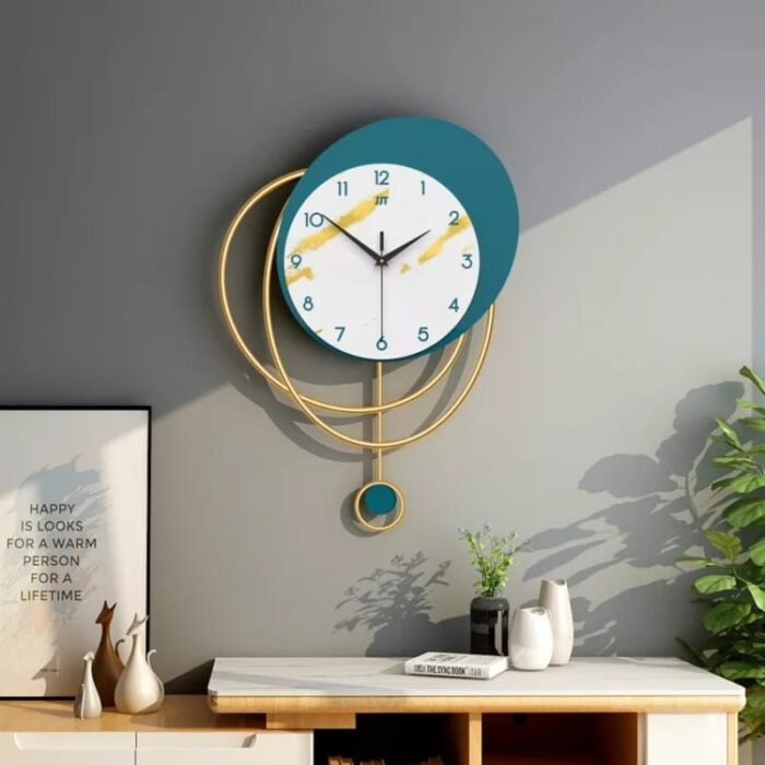 Decorative wall clock