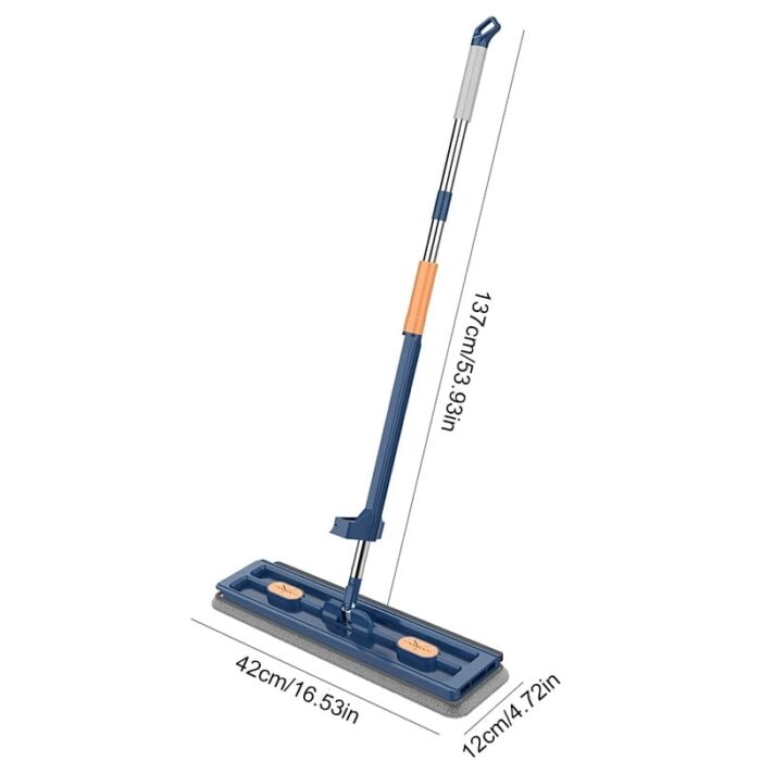 Rotating flat mop