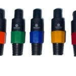 Universal speakon jack