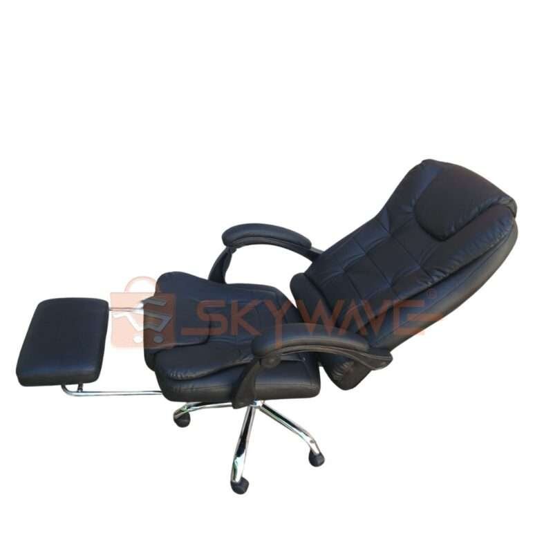Executive Office Chair with Footrest