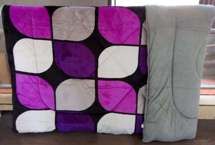 Single Floral Woolen Duvet