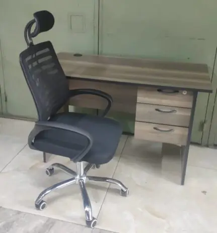 1m American Walnut Office Desk and Office Chair with Headrest