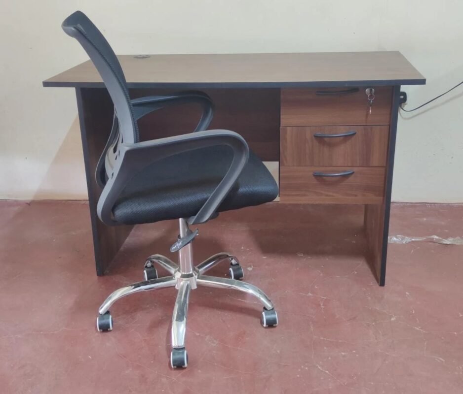 1.2m Dark Walnut Office Desk and Chair