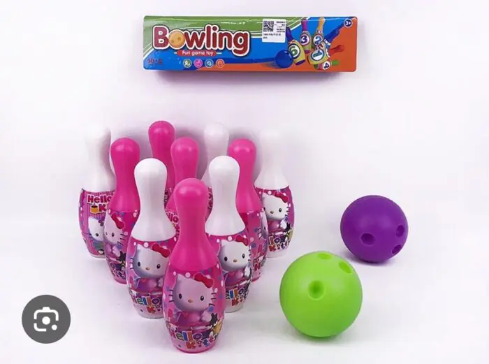 Hello Kitty Bowling Set