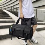 Duffle bag with a shoe compartment - Image 6