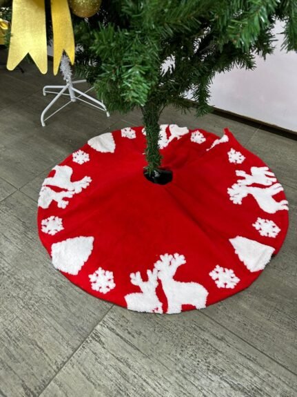 Christmas tree skirt 90 by 90 cm