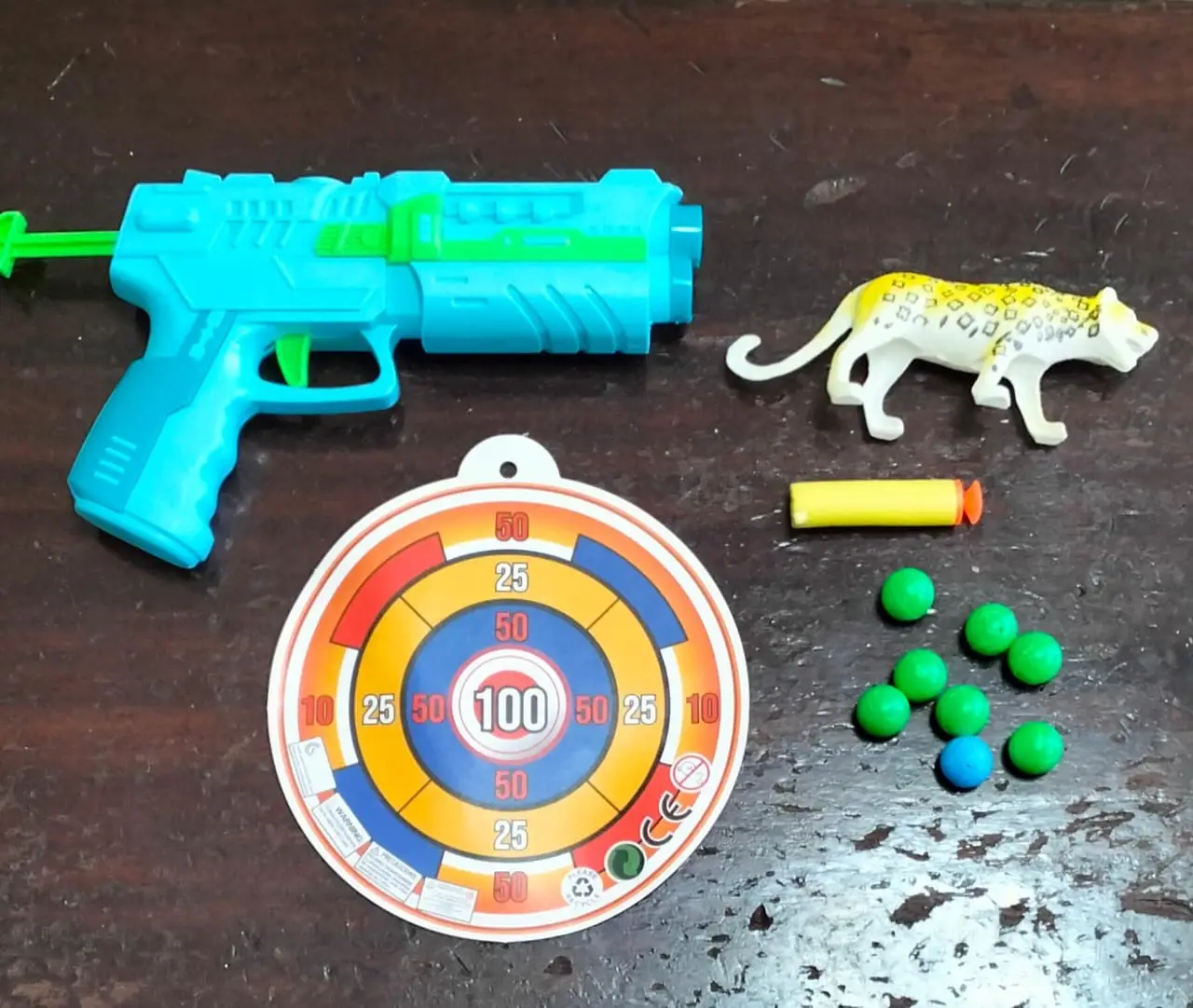 Kids' Toy Gun With Simulation Structure and Target Kids' Toy Gun With Simulation Structure and Target