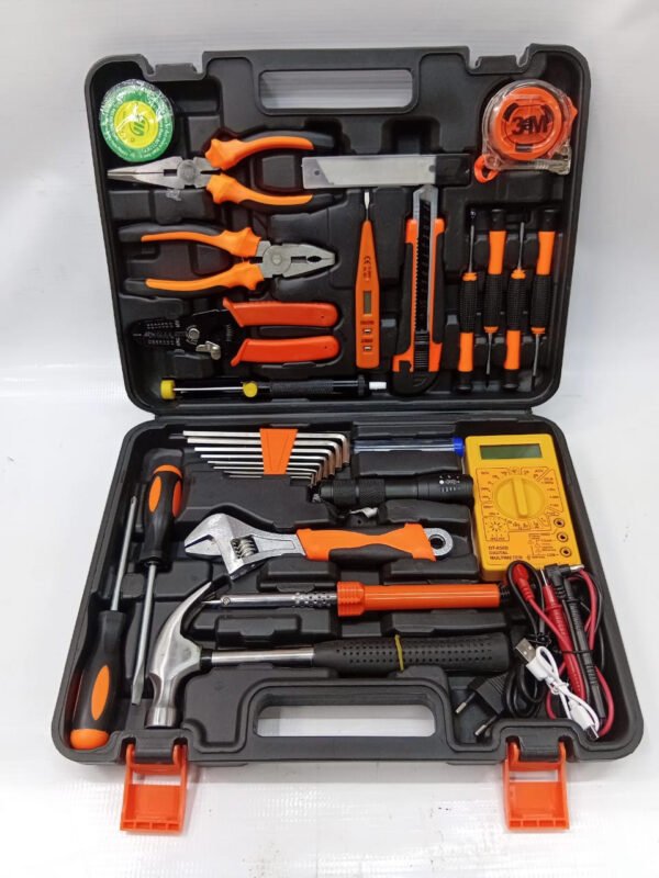Electrician tool set