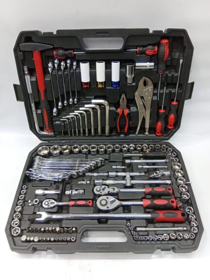 142-piece tool set